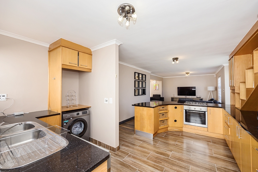 To Let 3 Bedroom Property for Rent in West Beach Western Cape
